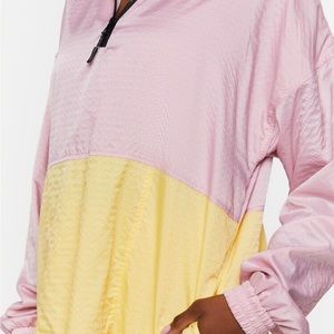 Active Colorblock Half-Zip Pullover